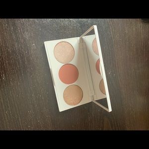 Ofra Madison Miller Miller squad mini palette